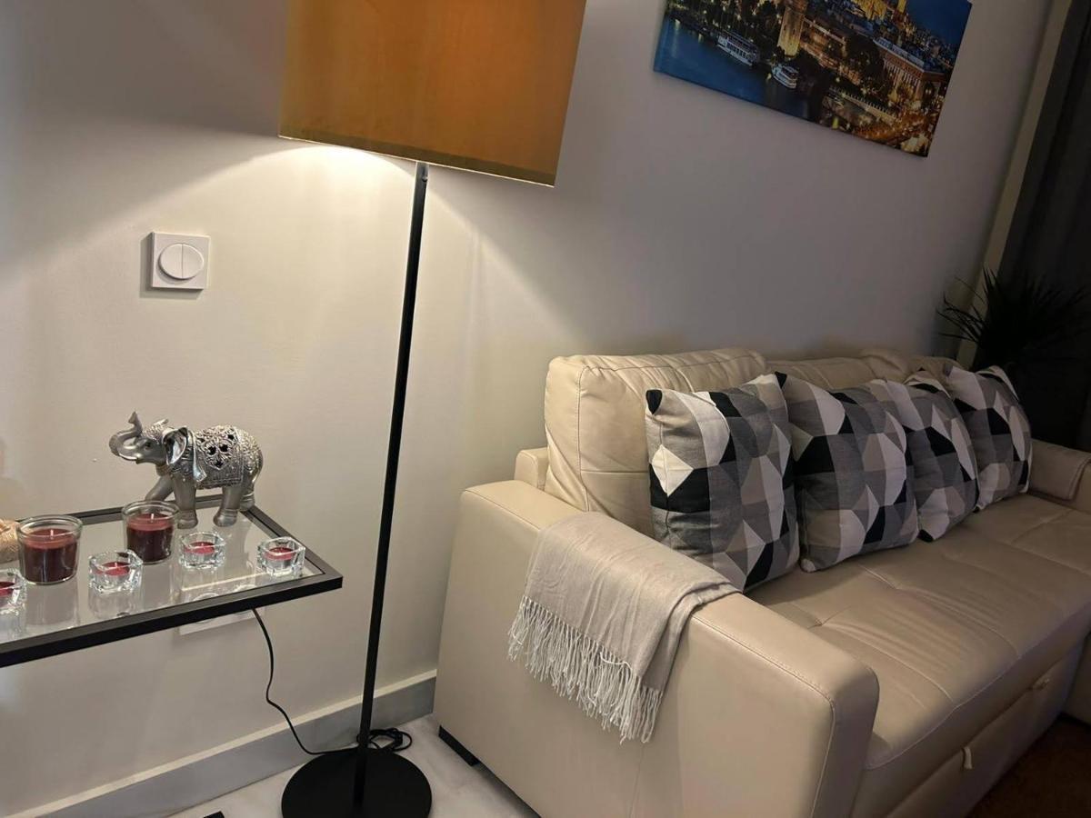 Apartamento Fibes-Congresos Parking Gratis Sevilla Eksteriør billede