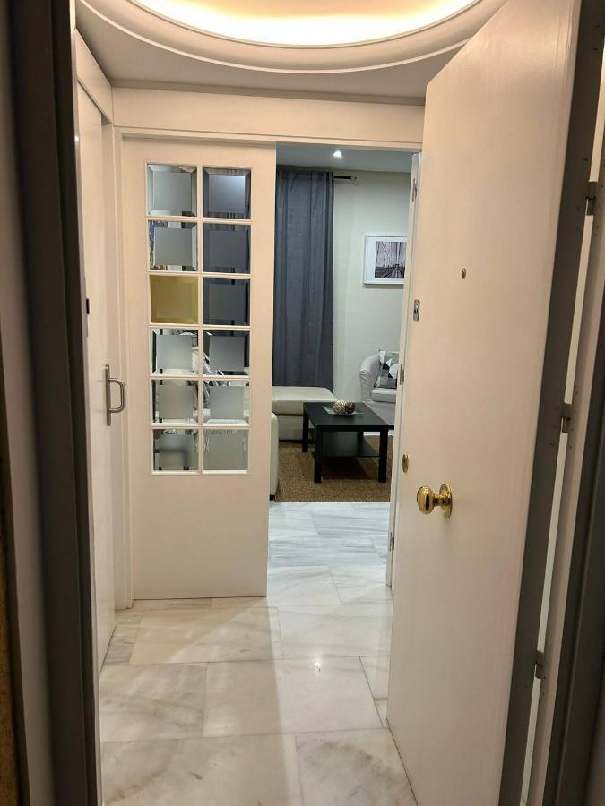 Apartamento Fibes-Congresos Parking Gratis Sevilla Eksteriør billede