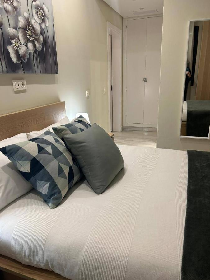 Apartamento Fibes-Congresos Parking Gratis Sevilla Eksteriør billede